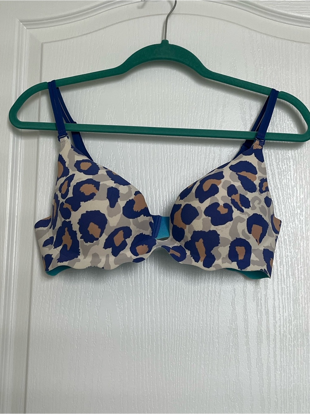 Victoria's Secret Leopard Print Very Sexy Push-up Bra - Blue & Tan